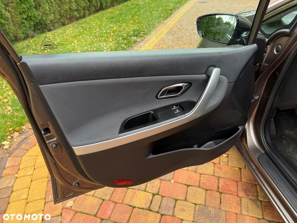 Kia Ceed - 7
