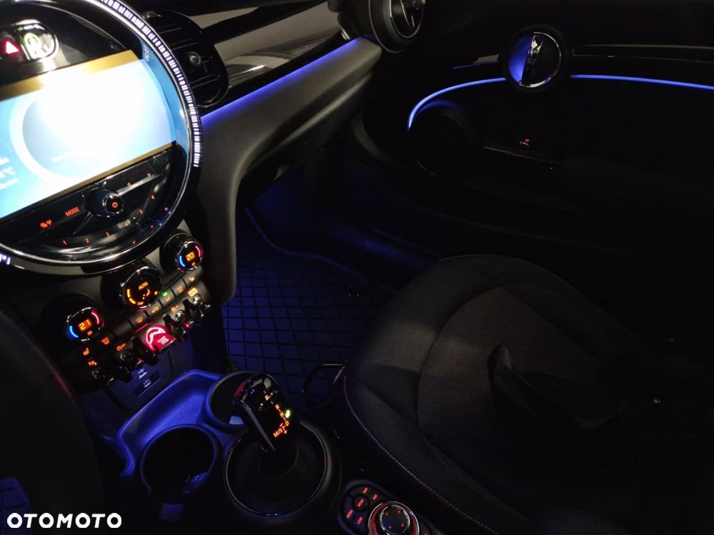 MINI Cooper Classic Trim - 7