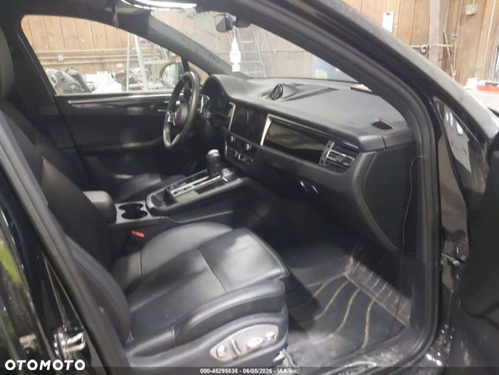 Porsche Macan - 10