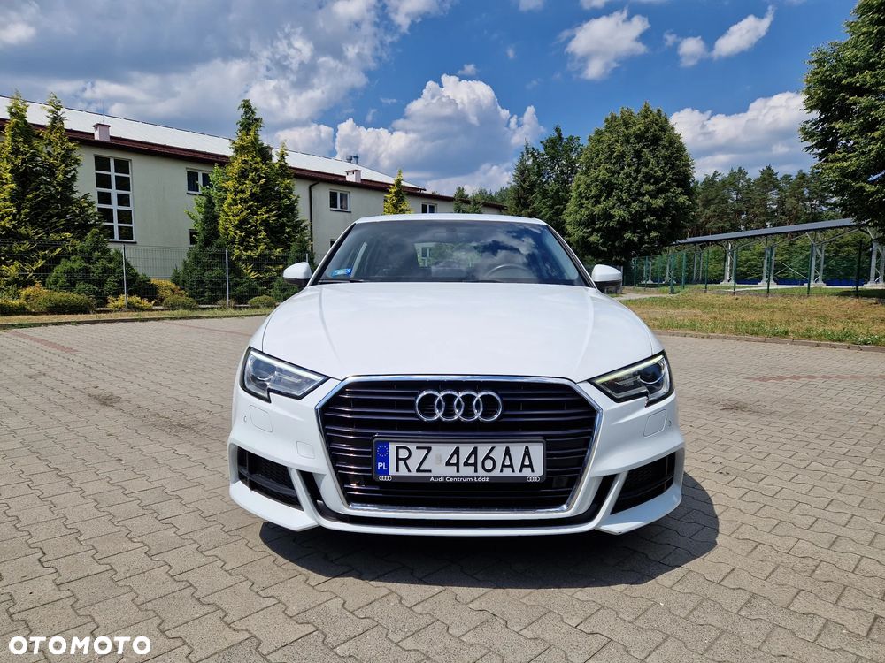 Audi A3 Sportback - 2