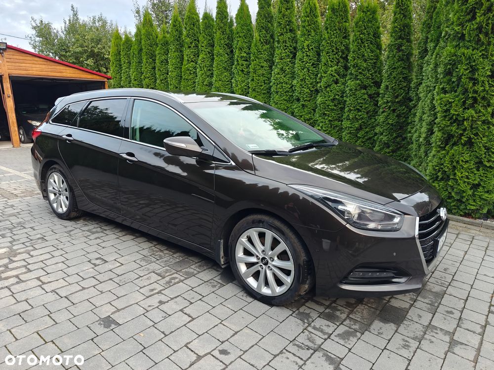 Hyundai i40 1.7 CRDi Comfort - 1