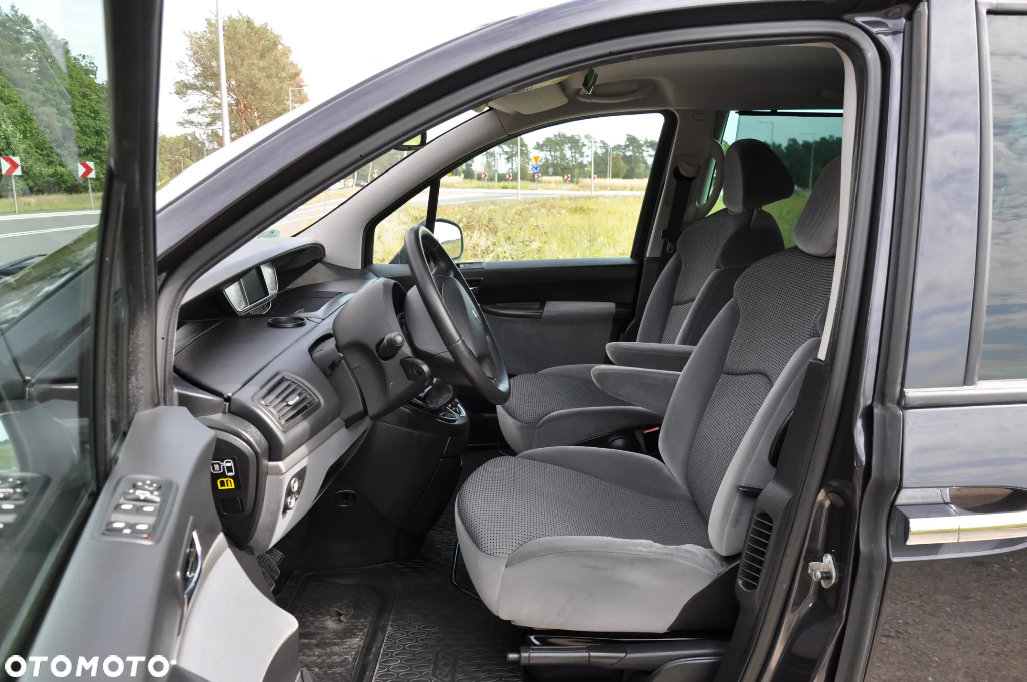 Peugeot 807 HDi 135 Family - 38