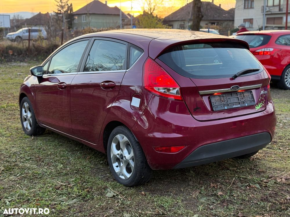 Ford Fiesta 1.4 Titanium - 6