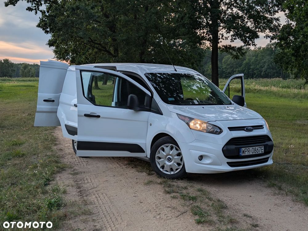 Ford Transit Connect - 11