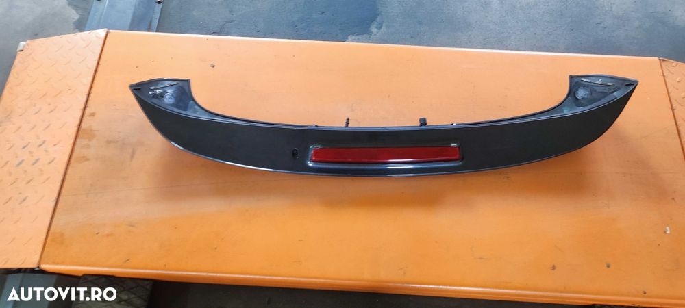 Eleron haion volkswagen vw golf 6 hatchback an 2010 cod culoare LA9W - 8