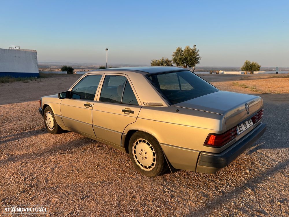 Mercedes-Benz A 190 - 4