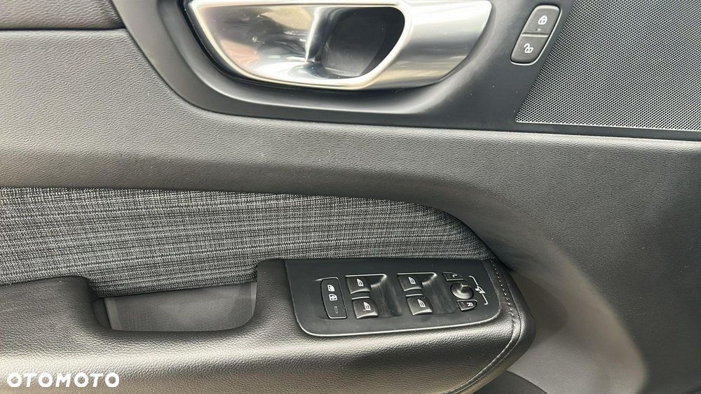 Volvo XC 60 - 13