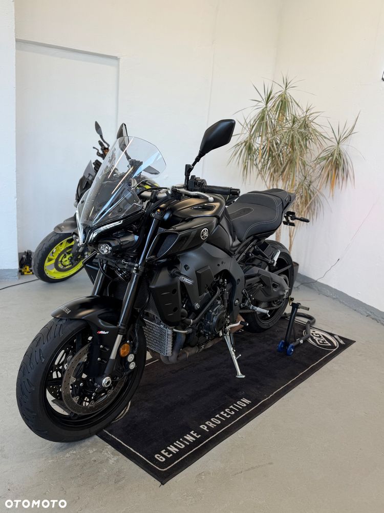 Yamaha MT - 2