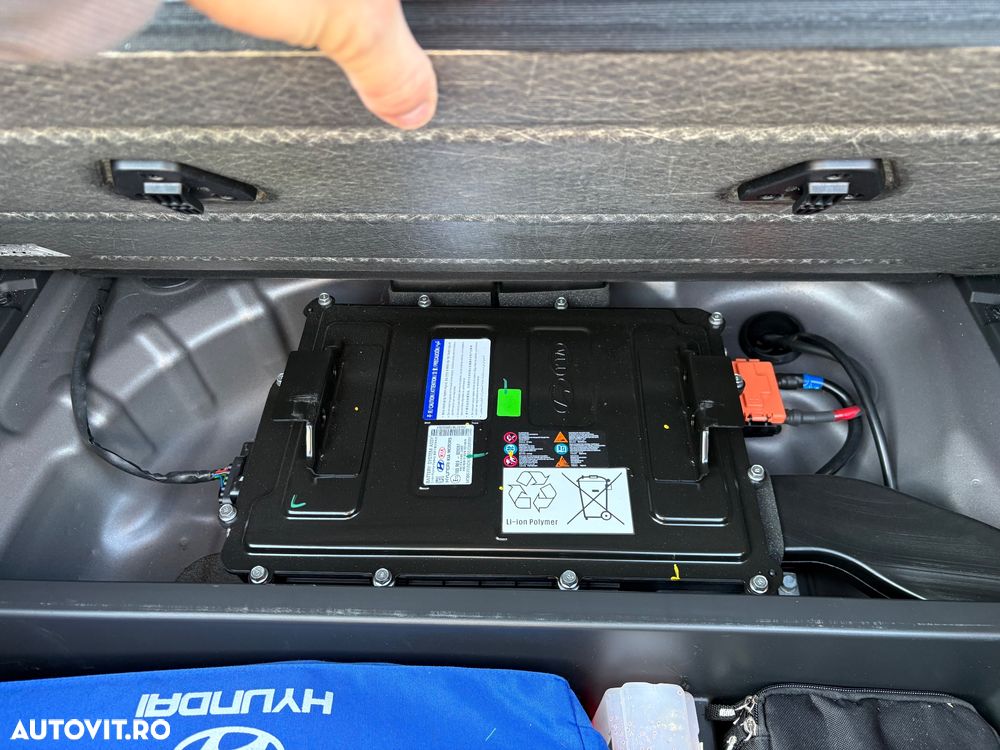 Hyundai i30 1.5 T-GDI 160CP MHEV 5DR 7DCT Exclusive - 12