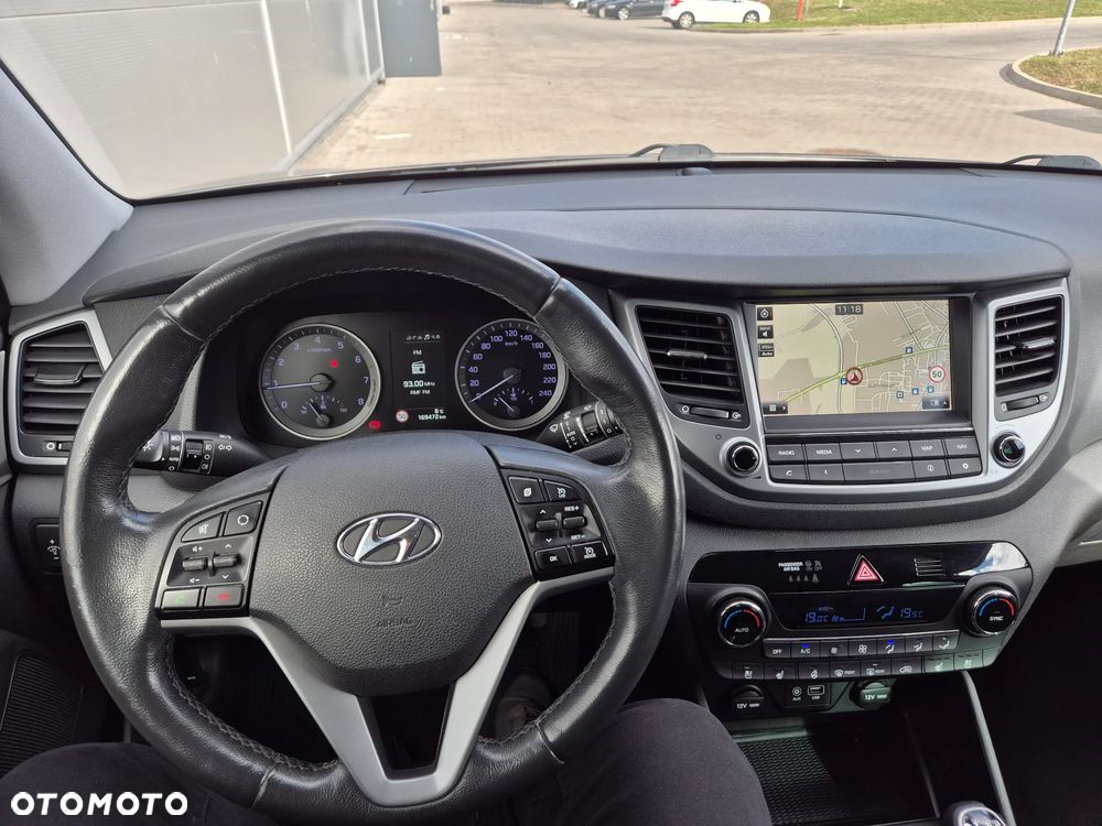 Hyundai Tucson 1.6 GDi 2WD Premium - 25