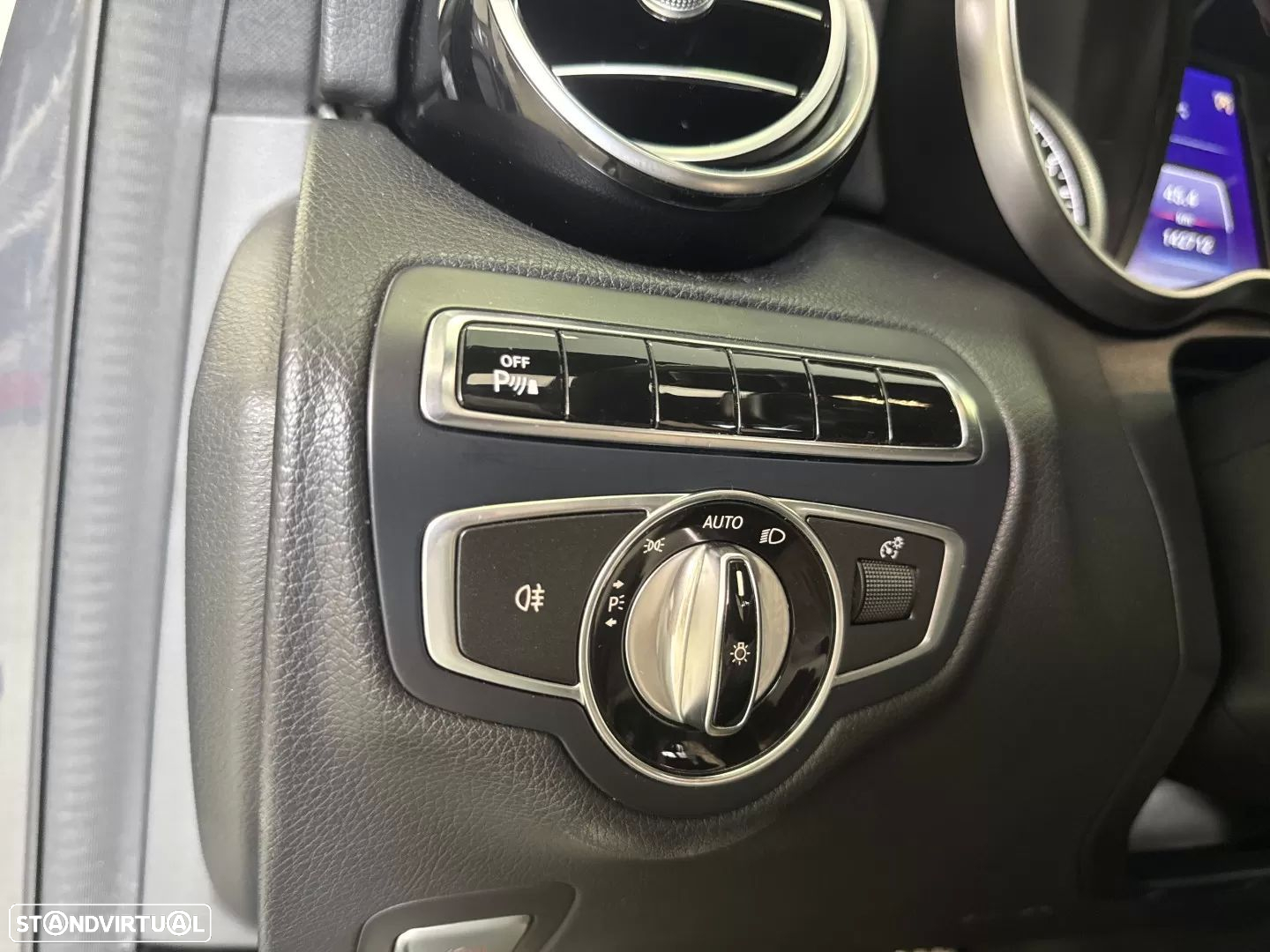 Mercedes-Benz C 43 AMG 4-Matic - 37