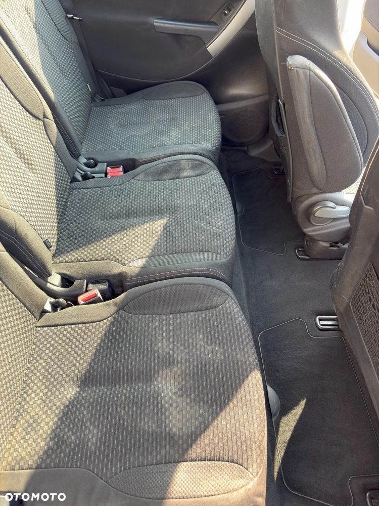 Citroën C4 Picasso 1.6 HDi My Way - 17