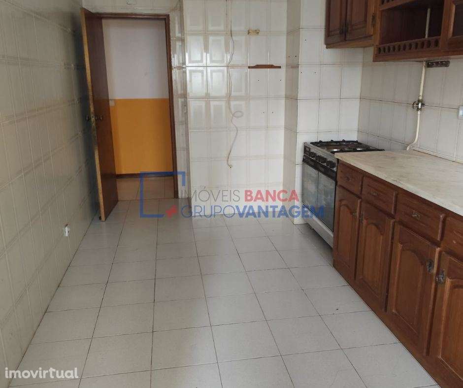 APARTAMENTO T3 - TAVAREDE- FIGUEIRA DA FOZ - Grande imagem: 3/27