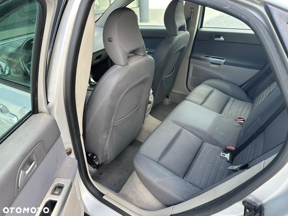 Volvo S40 1.6D Momentum - 10