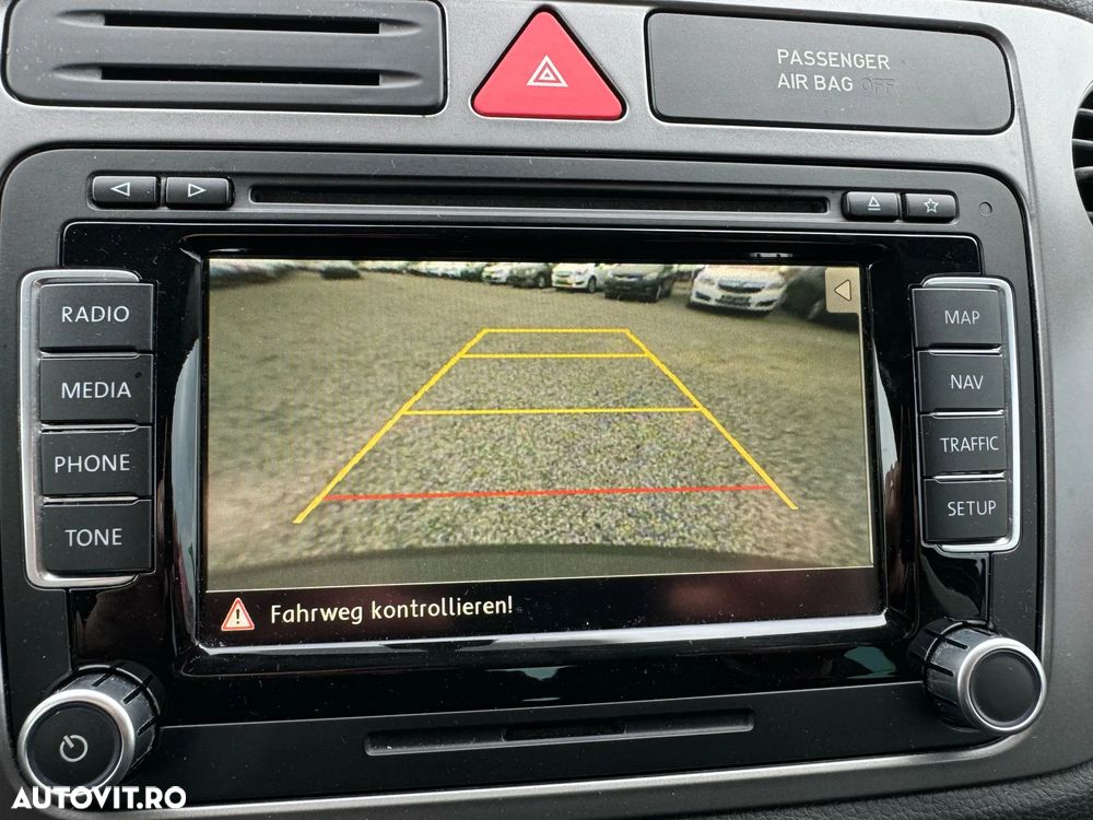 Volkswagen Tiguan - 8