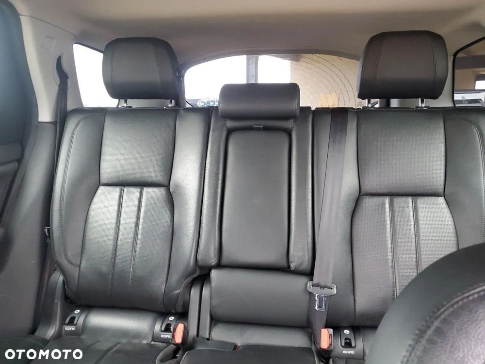 Land Rover Discovery Sport 2.0 Si4 HSE Luxury - 29