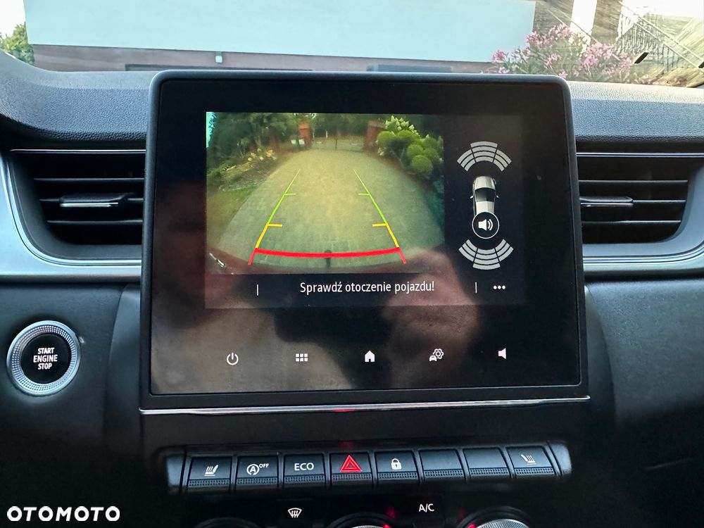 Renault Captur TCe 100 INTENS - 25