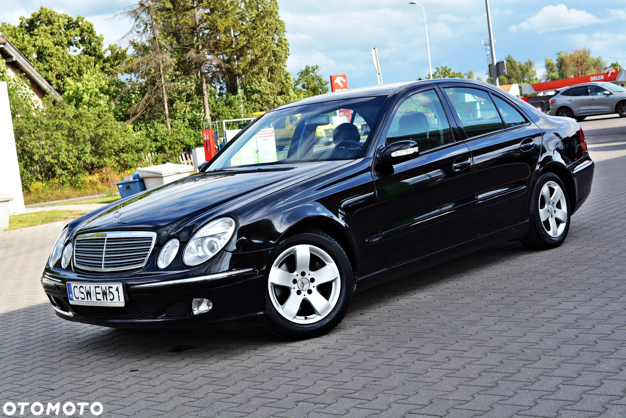 Mercedes-Benz Klasa E 200 CDI Classic - 2