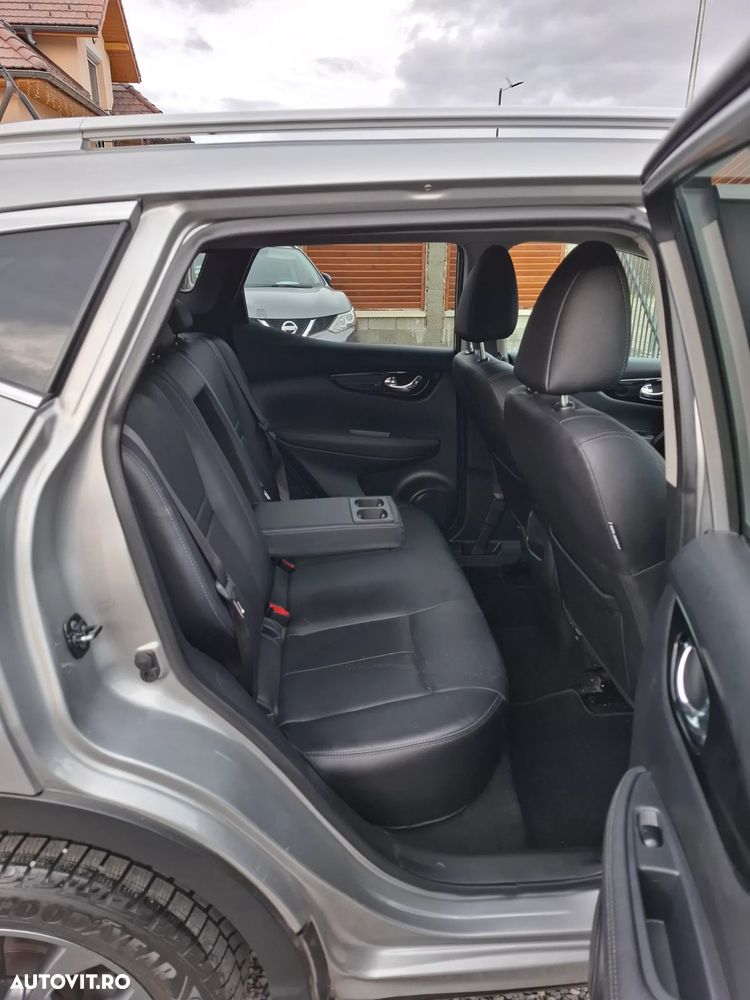 Nissan Qashqai 1.6 DCI Start/Stop X-TRONIC N-Connecta - 12