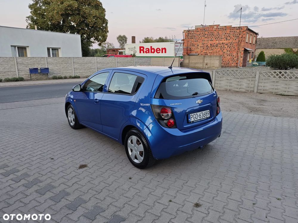 Chevrolet Aveo 1.2 LS - 5
