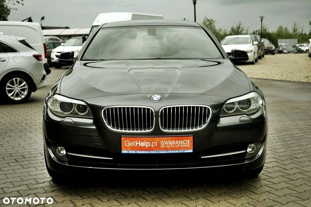 BMW Seria 5 525d - 10