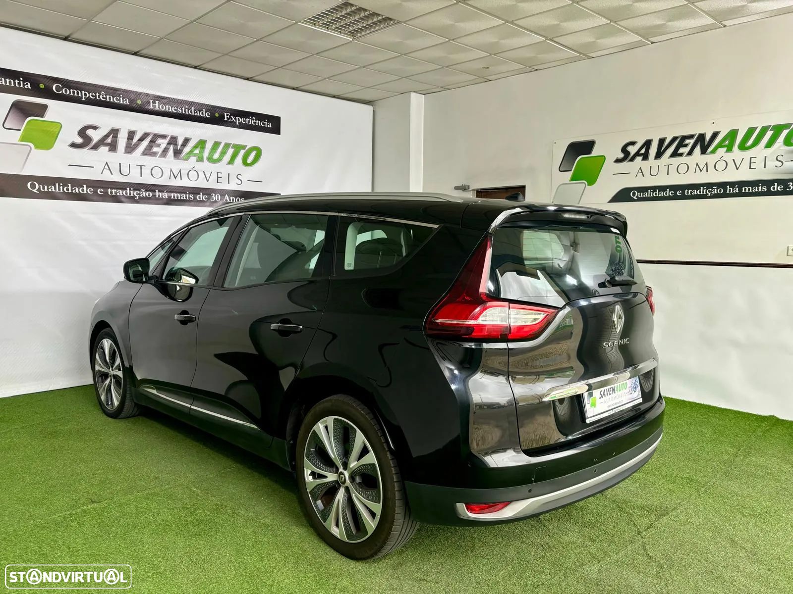 Renault Grand Scénic 1.6 dCi Bose Edition SS - 10