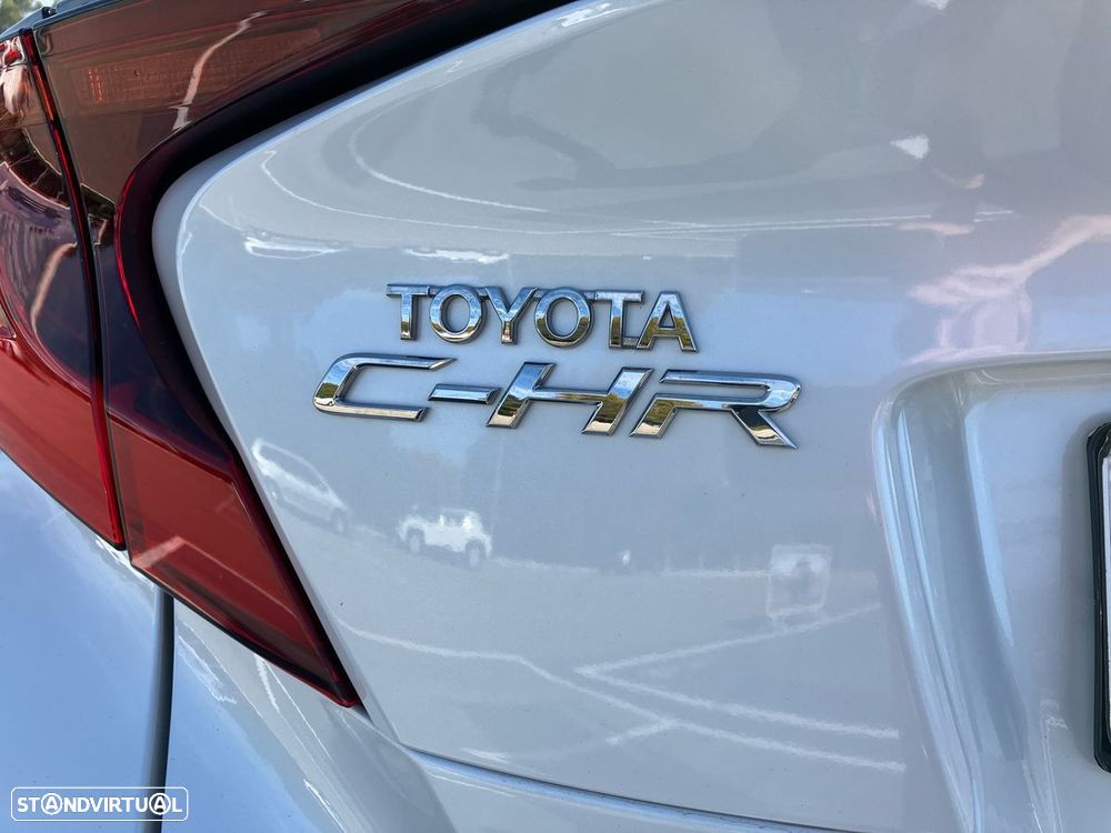 Toyota C-HR 2.0 Hybrid Exclusive+P.Luxury - 25