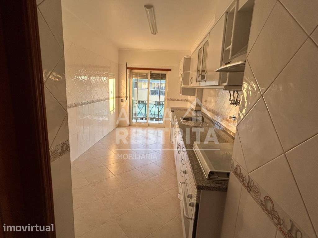 Apartamento T2 na Quinta do Conde - Cova dos Vidros - Grande imagem: 2/20