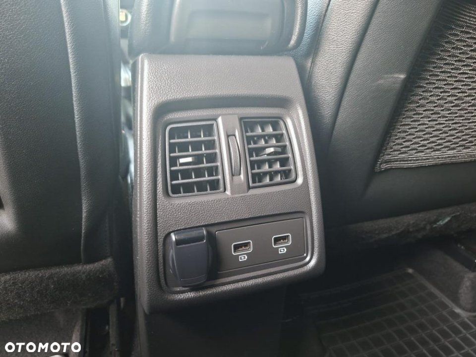Renault Captur - 13