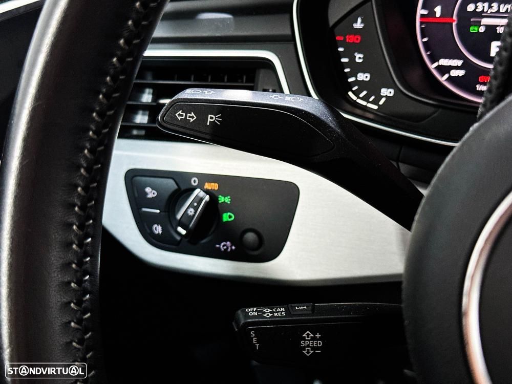 Audi A4 Avant 40 TDI quattro S line S tronic - 37