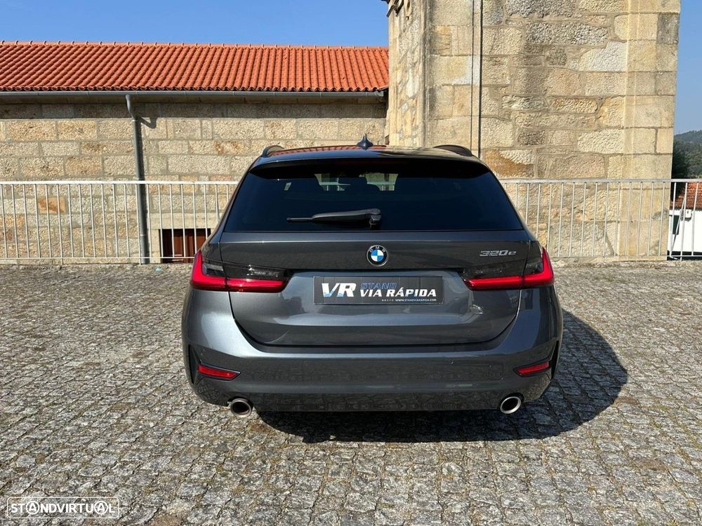 BMW 320 e Touring Auto - 6