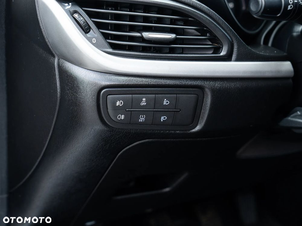 Fiat Tipo 1.4 T-Jet Lounge - 34