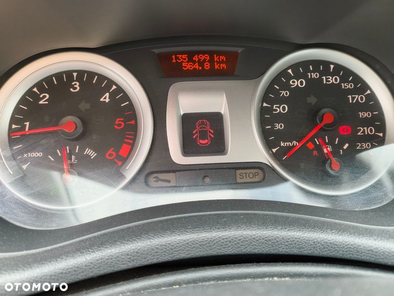 Renault Clio 1.5 dCi Alize - 11