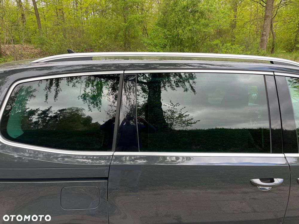 Volkswagen Sharan 2.0 TDI DSG BlueMotion Technology Comfortline - 33