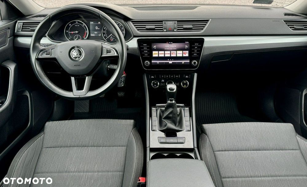 Skoda Superb 2.0 TDI SCR Ambition - 16