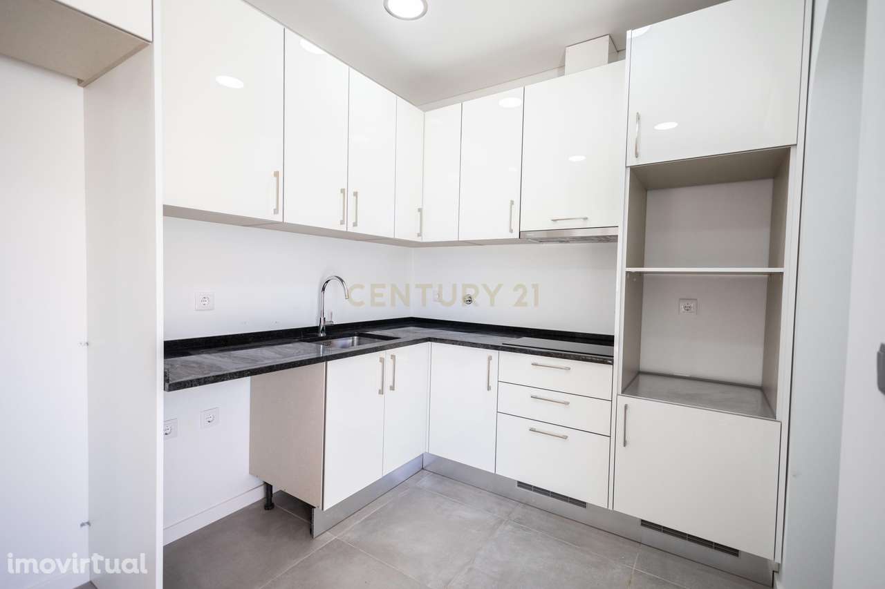 Moradia no Entroncamento - Grande imagem: 2/24