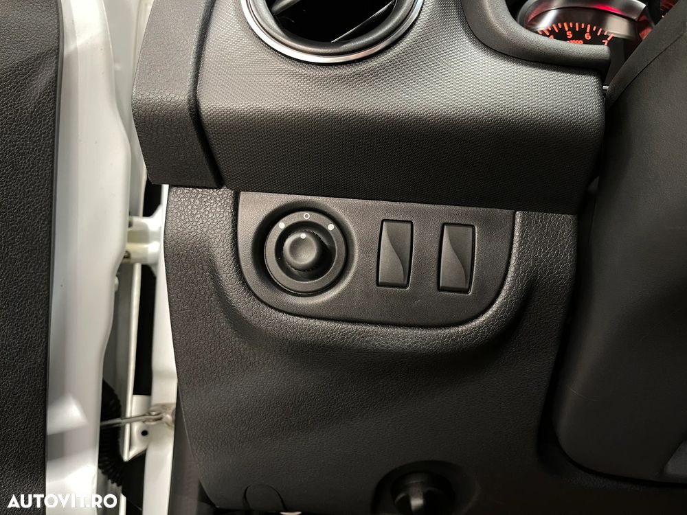 Dacia Logan 1.5 Blue dCi Laureate - 16