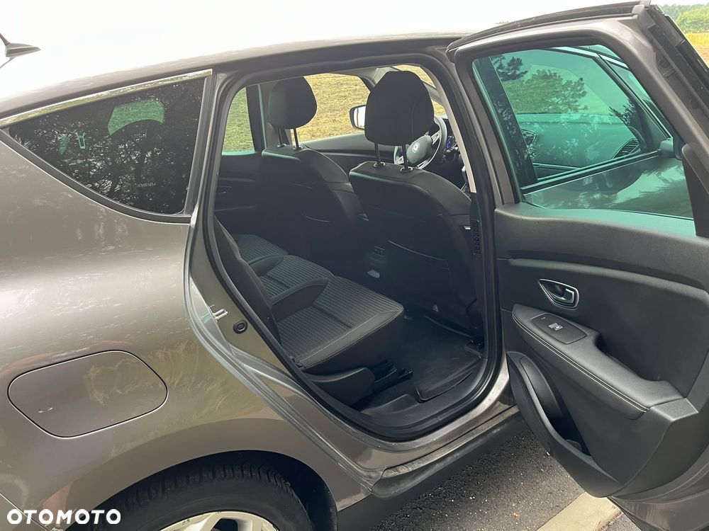 Renault Scenic - 9