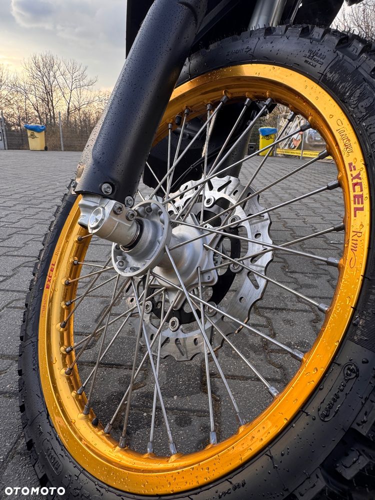 Husqvarna 701 - 10