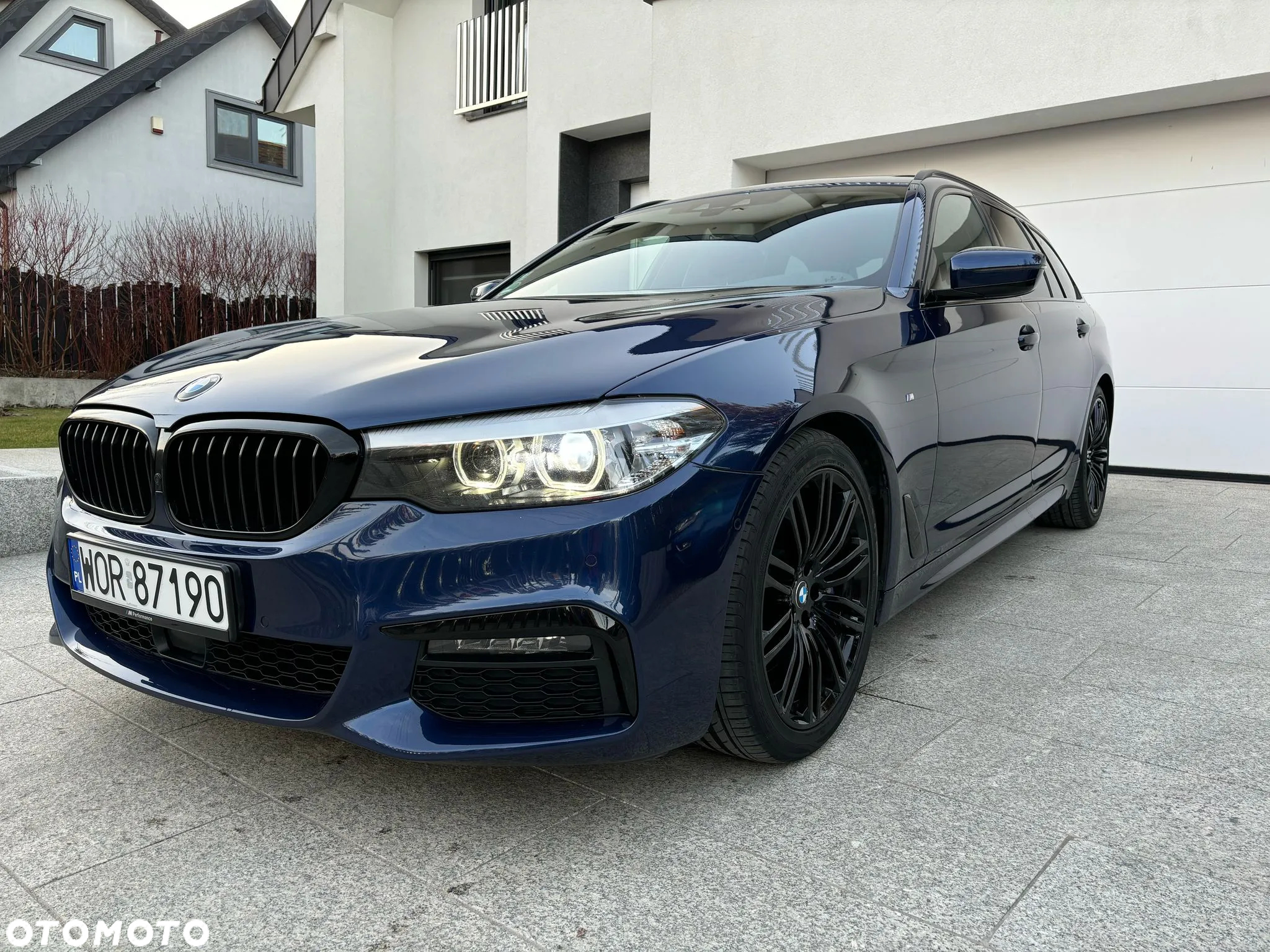 BMW Seria 5 525d Touring Sport Line - 18