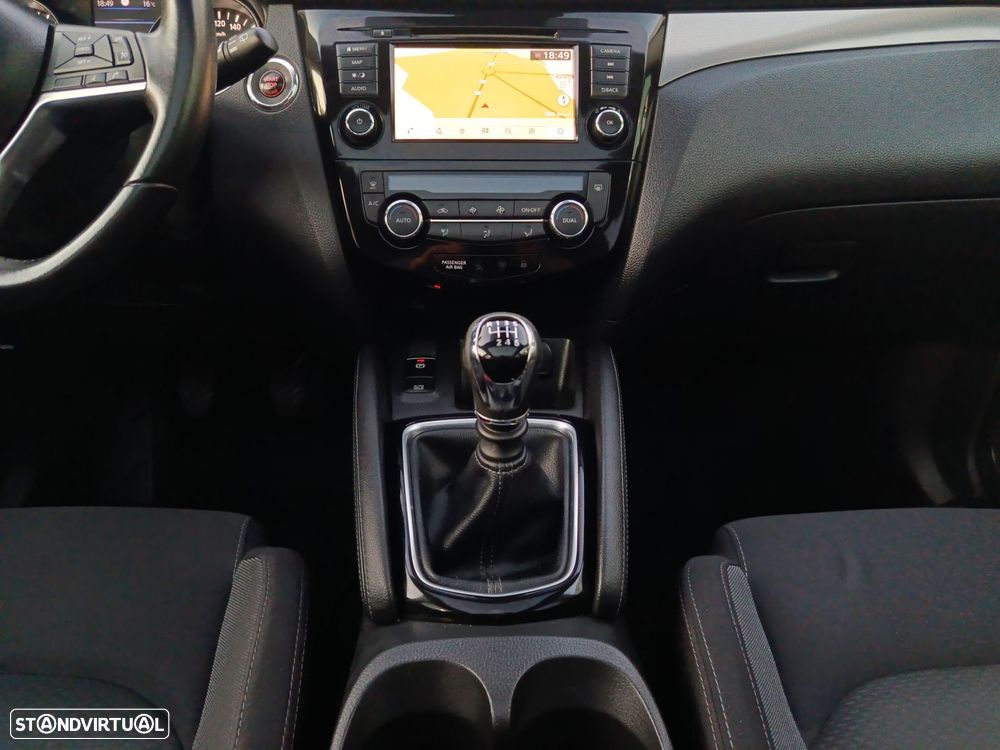 Nissan Qashqai 1.5 dCi Tekna Premium - 19