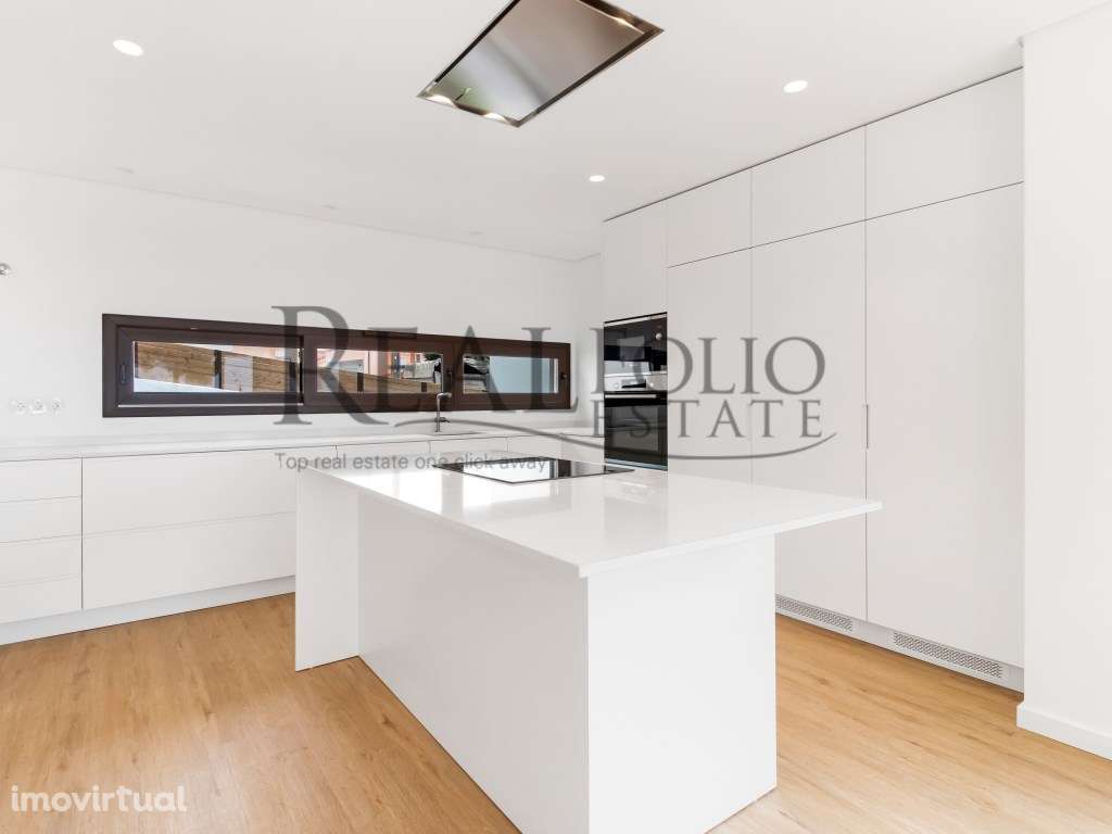 Moradia T3+1 com Piscina e Jardim Privativo em Cascais - Grande imagem: 5/30