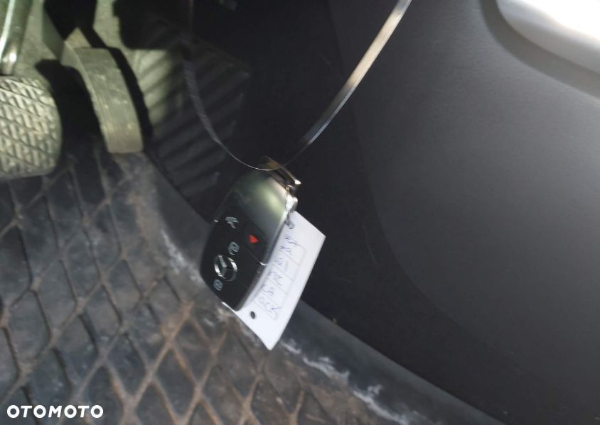 Mercedes-Benz GLA 250 4Matic 7G-DCT Urban - 20