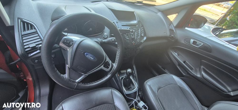 Ford EcoSport - 7
