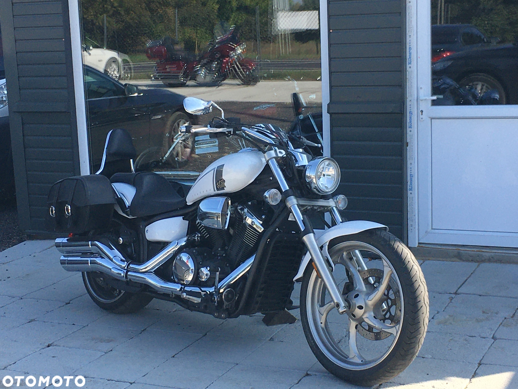 Yamaha XVS - 11