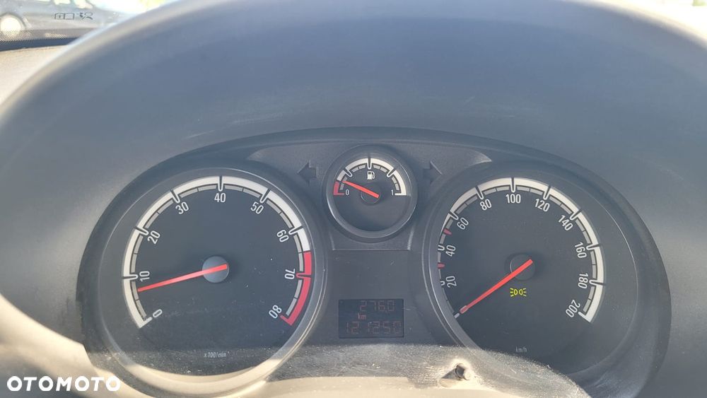 Opel Corsa 1.2 16V Enjoy - 2