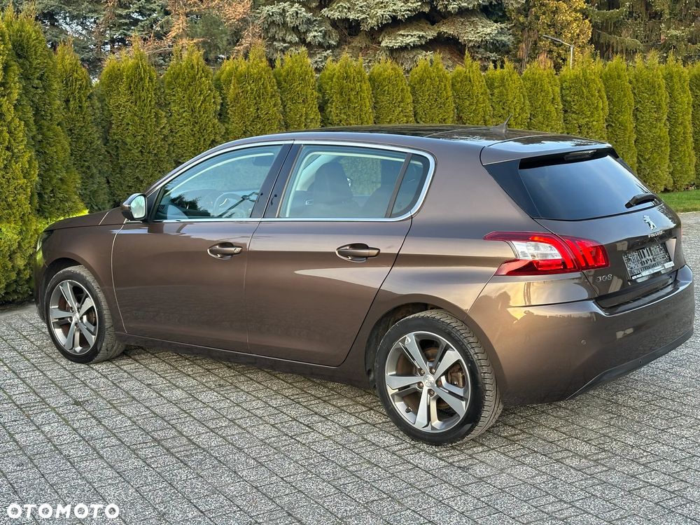 Peugeot 308 1.2 PureTech Allure S&S - 12
