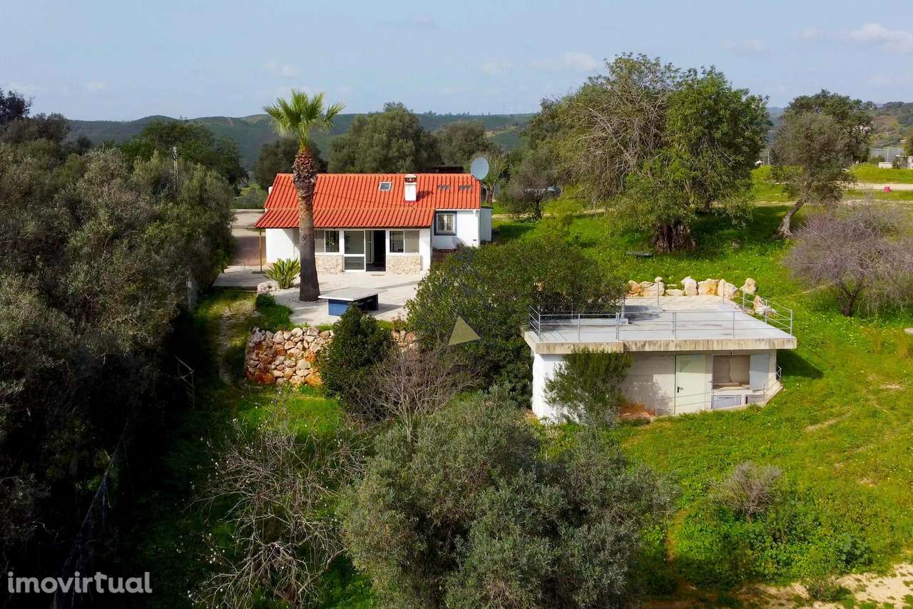 Quinta portuguesa em terreno de 23.400 m2 no topo de uma colina com vi - Grande imagem: 5/38