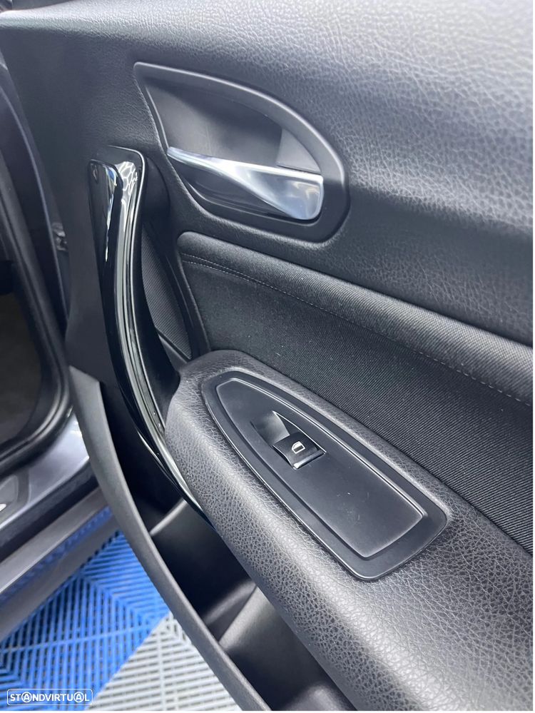 BMW 116 d Pack M Auto - 18