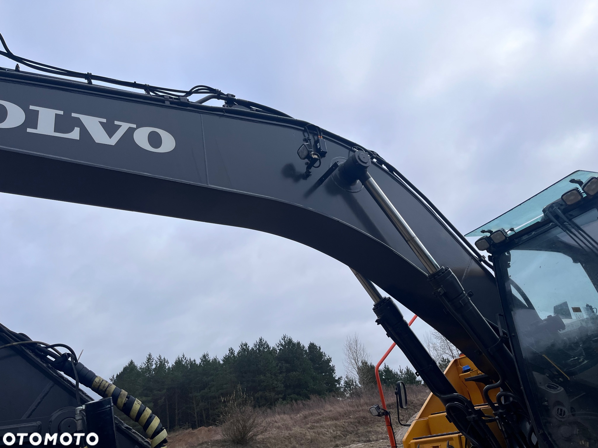 Volvo EC250EL - 14